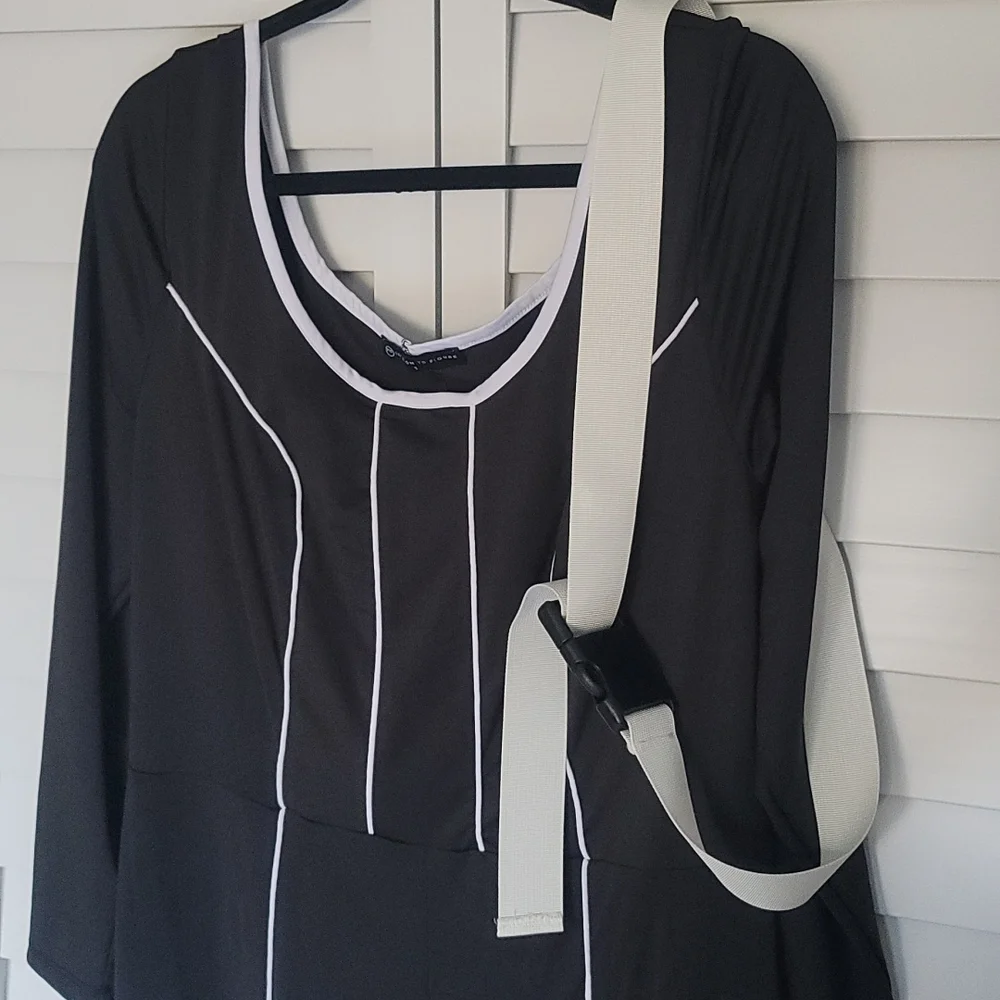 FTF Jumpsuit - Picture 5 of 6